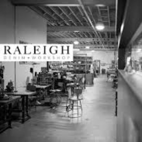 Raleigh Denim Handcrafted Designer Jeans Straight White Oak Cone Sz 30 - Picture 1 of 14